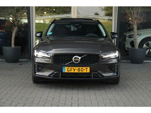 Volvo  V60 2.0 T8 Plug-in hybrid AWD Ultra Dark | Head-Up | Panoramadak | Harman Kardon | Trekhaak | Leder |... ActivLease financial lease