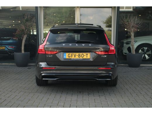 Volvo  V60 2.0 T8 Plug-in hybrid AWD Ultra Dark | Head-Up | Panoramadak | Harman Kardon | Trekhaak | Leder |... ActivLease financial lease