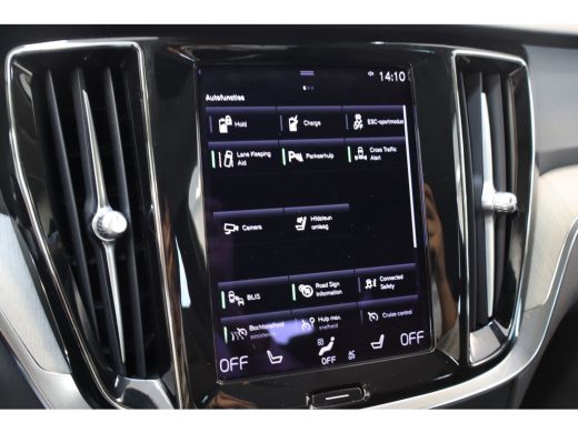 Volvo  V60 T6 340PK AWD Inscription | Intellisafe | Camera | Harman Kardon | Gelaagd glas rondom ActivLease financial lease
