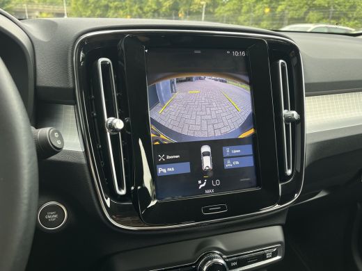 Volvo  XC40 2.0 T4 Momentum Pro | Pilot Assist | Camera | CarPlay | BLIS | ActivLease financial lease