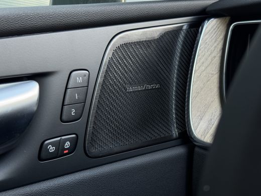 Volvo  XC60 2.0 T6 Plug-in hybrid AWD Plus Bright | MY26 | Forest Lake | Trekhaak | Rondomzicht camera | Lede... ActivLease financial lease