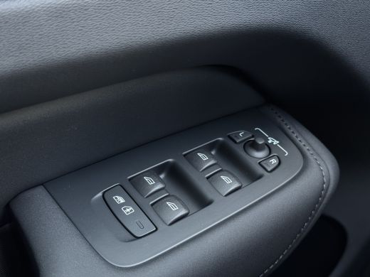 Volvo  XC60 2.0 T6 Plug-in hybrid AWD Plus Bright | MY26 | Forest Lake | Trekhaak | Rondomzicht camera | Lede... ActivLease financial lease