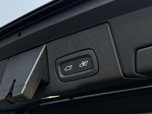 Volvo  XC60 2.0 T6 Plug-in hybrid AWD Plus Bright | MY26 | Forest Lake | Trekhaak | Rondomzicht camera | Lede... ActivLease financial lease