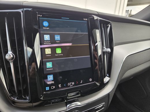 Volvo  XC60 T6 Plus Dark | Panoramadak | Trekhaak | Stoel/Stuur Verwarming | ActivLease financial lease