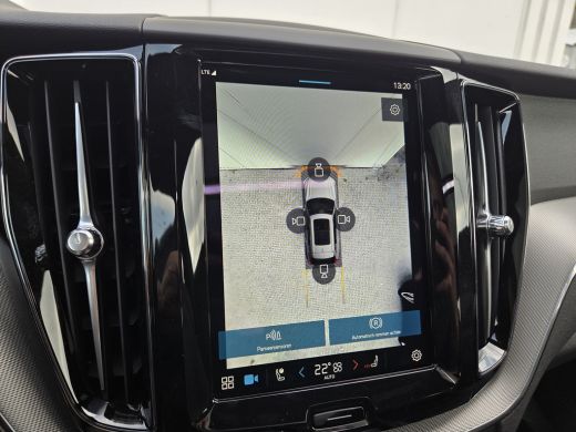 Volvo  XC60 T6 Plus Dark | Panoramadak | Trekhaak | Stoel/Stuur Verwarming | ActivLease financial lease