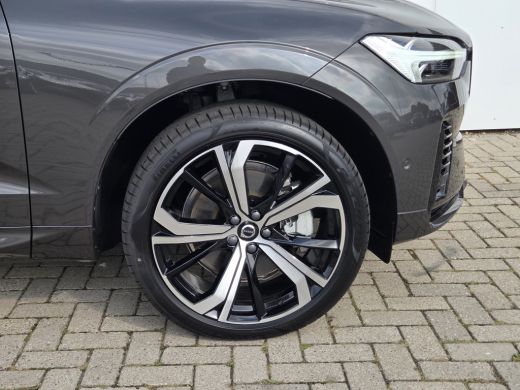 Volvo  XC60 T6 Plus Dark | Panoramadak | Trekhaak | Stoel/Stuur Verwarming | ActivLease financial lease