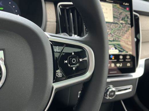 Volvo  XC90 2.0 T8 Plug-in hybrid AWD Ultra Dark | Luchtvering | Bowers&Wilkins | Massage | Panoramadak | ActivLease financial lease