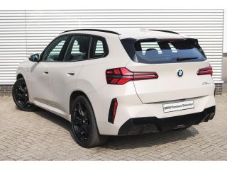 BMW X3 30e xDrive M Sport Automaat / Trekhaak / Sportstoelen / Stoelventilatie / Comfort Access / Adapti...