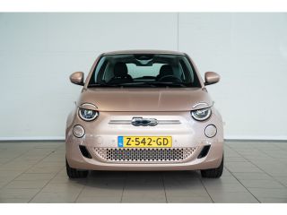 Fiat 500 Urban 42 kWh | Camera | Stoelverwarming | Climate Controle | Parkeersensoren | Apple Carplay & An...