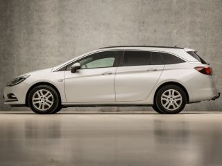 Opel Astra Sports Tourer 1.0 Sport (APPLE CARPLAY, GROOT NAVI, CRUISE, GETINT GLAS, SPORTSTOELEN, PARKEERSEN...