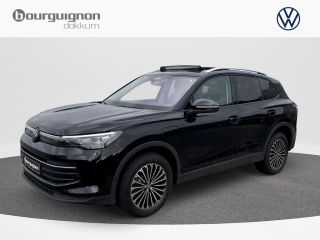 Volkswagen Tiguan 1.5 eHybrid Life Edition | Pano | Trekhaak | 18" |