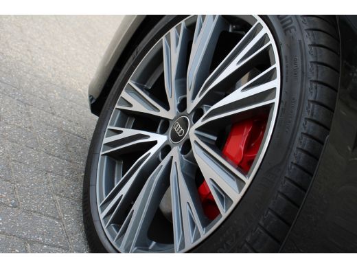 Audi A6 Avant 55 TFSI E QUATTRO S COMPETITION | PANO DAK | TREKHAAK | 20'' LMV | ActivLease financial lease