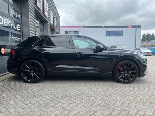 Audi Q8 60 TFSI e 462 pk quattro Pro Line S Competition | Achterbank verwarmd | Achteruitrijcamera | Buit... ActivLease financial lease