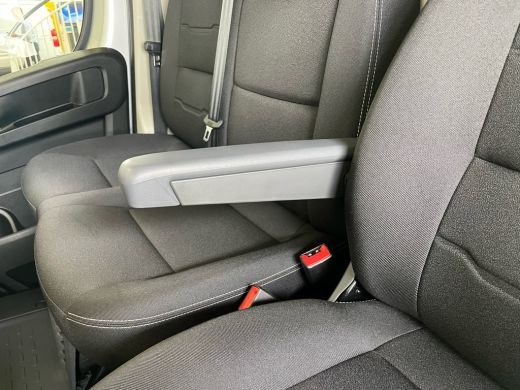 Citroën Jumper 2.2 BlueHDi 140pk Automaat L2H2 3.5t | Achteruitrijcamera | Airco (automatisch) | Apple Carplay/A... ActivLease financial lease