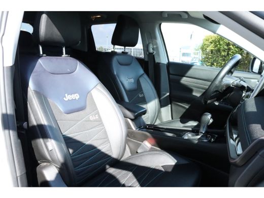 Jeep Compass 4xe 240 Plug-in Hybrid Electric Upland | Adaptieve Cruise | Stoel + Stuurverwarming | Camera | Ke... ActivLease financial lease