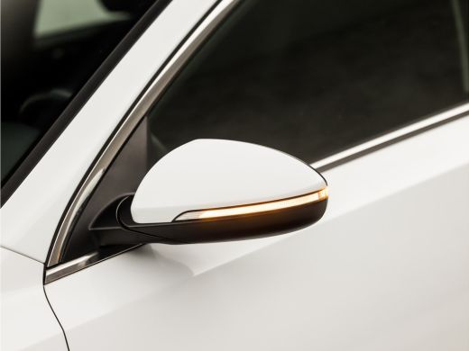 Kia Ceed 1.0 T-GDi DynamicLine (APPLE CARPLAY, GROOT NAVI, CLIMATE, GETINT GLAS, CAMERA, SPORTSTOELEN, LAN... ActivLease financial lease