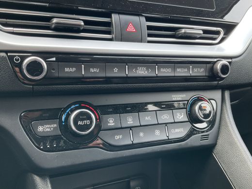 Kia Niro 1.6 GDi Hybrid DynamicLine Trekhaak Nav/Cam Adap.Cruise Carplay Betrouwbaar! ActivLease financial lease
