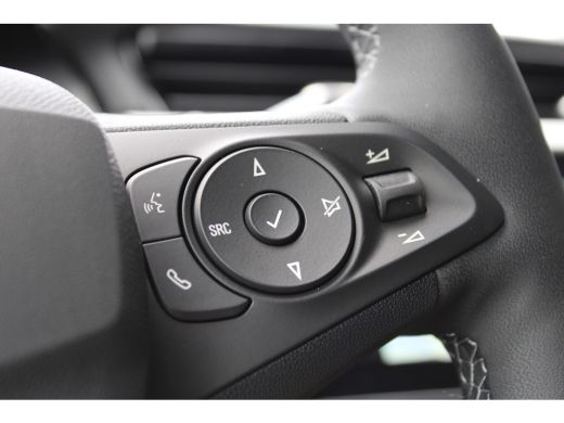 Opel Corsa GS | Achteruitrijcamera 180° | Dode hoek waarschuwing | Draadloze Apple Carplay en Android Auto ActivLease financial lease