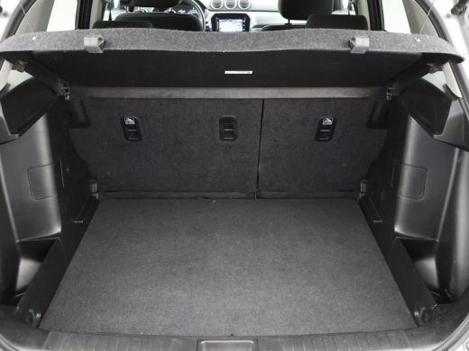 Suzuki Vitara 1.0 BOOSTERJET SELECT TWO-TONE + CAMERA | APPLE CARPLAY | DAB | STOELVERWARMING ActivLease financial lease