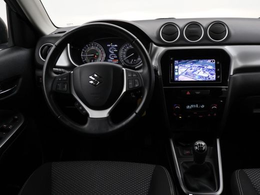 Suzuki Vitara 1.0 BOOSTERJET SELECT TWO-TONE + CAMERA | APPLE CARPLAY | DAB | STOELVERWARMING ActivLease financial lease