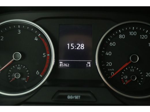 Volkswagen Crafter 35 2.0 TDI L3H3 141PK 4Motion | 3000KG Trekgew. | Trekh. | 3-Zits | Airco | Cruise | Parkeersens... ActivLease financial lease