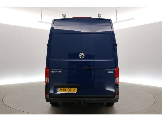 Volkswagen Crafter 35 2.0 TDI L3H3 141PK 4Motion | 3000KG Trekgew. | Trekh. | 3-Zits | Airco | Cruise | Parkeersens... ActivLease financial lease