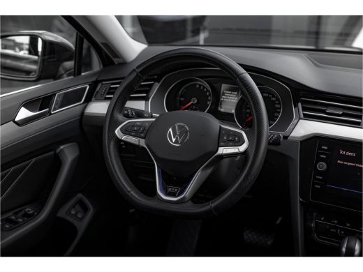 Volkswagen Passat Variant 1.4 TSI PHEV GTE Business | Achteruitrijcamera | Comfortstoel(en) | Cruise control adaptief ActivLease financial lease