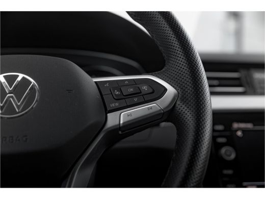 Volkswagen Passat Variant 1.4 TSI PHEV GTE Business | Achteruitrijcamera | Comfortstoel(en) | Cruise control adaptief ActivLease financial lease