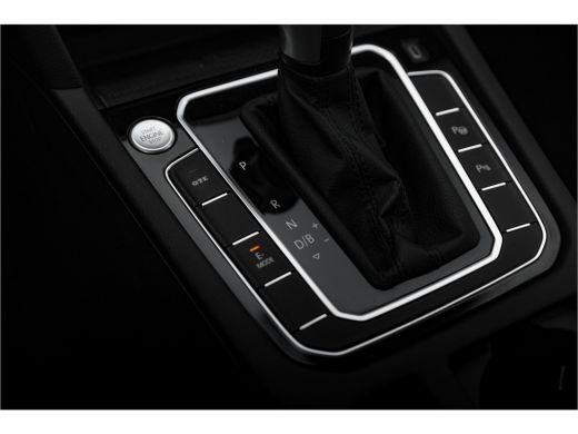 Volkswagen Passat Variant 1.4 TSI PHEV GTE Business | Achteruitrijcamera | Comfortstoel(en) | Cruise control adaptief ActivLease financial lease