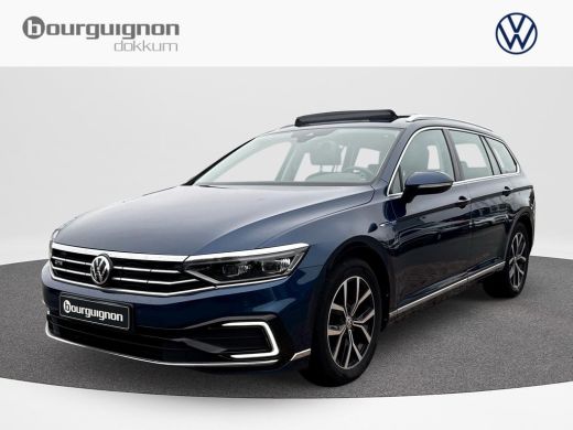 Volkswagen Passat Variant 1.4 TSI PHEV GTE | Pano | Trekhaak | A-Camera | Volkswagen Passat Variant 1.4 TSI PHEV GTE | Pano | Trekhaak | A-Camera |