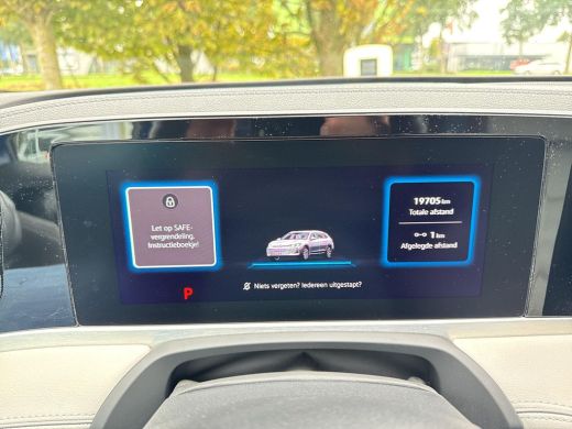 Volkswagen Passat Variant 1.5 eHybrid Elegance | Trekhaak | Leder | 18 inch | 150 pk | Automaat | ActivLease financial lease