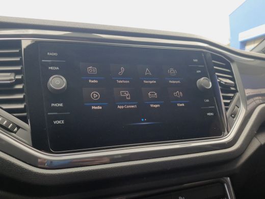 Volkswagen T-Roc 1.5 TSI Automaat R-Line | Virtual Cockpit | Climate Control | Navigatie ActivLease financial lease