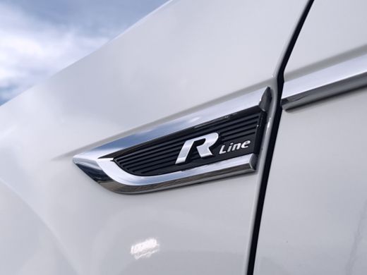 Volkswagen T-Roc 1.5 TSI Automaat R-Line | Virtual Cockpit | Climate Control | Navigatie ActivLease financial lease