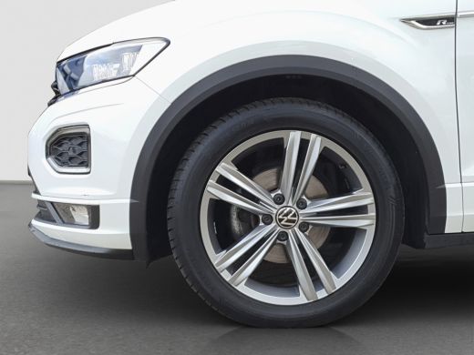 Volkswagen T-Roc 1.5 TSI Automaat R-Line | Virtual Cockpit | Climate Control | Navigatie ActivLease financial lease