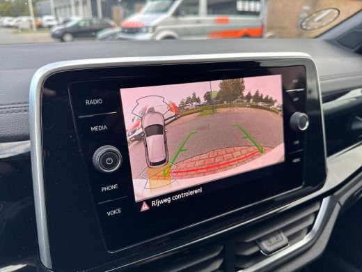 Volkswagen T-Roc 1.5 TSI R-Line | A-Camera | Keyless | LED | 150Pk  | App Connect | ActivLease financial lease