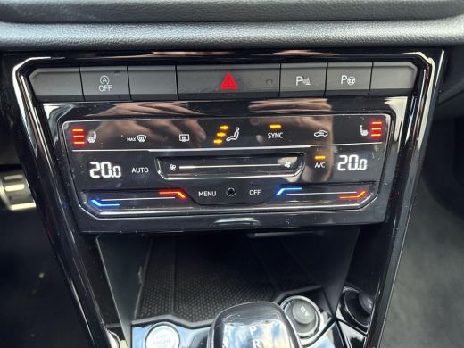 Volkswagen T-Roc 1.5 TSI R-Line | A-Camera | Keyless | LED | 150Pk  | App Connect | ActivLease financial lease