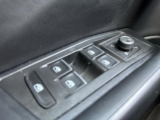 Volkswagen T-Roc 1.5 TSI R-Line | A-Camera | Keyless | LED | 150Pk  | App Connect | ActivLease financial lease