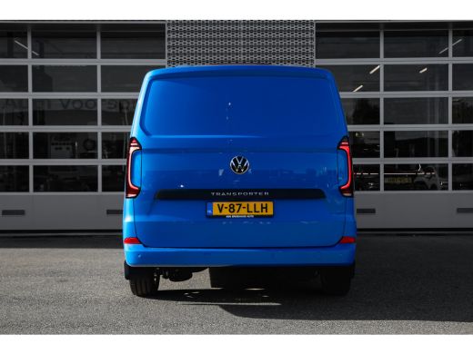 Volkswagen Transporter Bulli | Achterklep | 150pk Aut. | IQ.LIGHT | Automaat | ACC | Lichtmetalen velgen 17" | DynamicLi... ActivLease financial lease