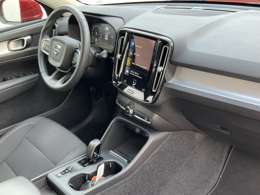 Volvo  XC40 1.5 T4 Recharge Inscription PHEV Nav/Cruise Carplay Elek.Klep Plug-in! ActivLease financial lease