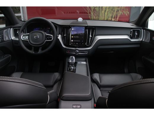 Volvo  XC60 2.0 T8 AWD Polestar Engineered 455pk | Full Option | Trekhaak | Bowers&Wilkins | Schuifdak | 360 ... ActivLease financial lease