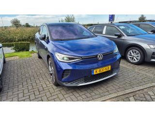 Volkswagen ID.4 First Max 204 pk 77 kWh | Wegklapbare trekhaak | Memory | Stoelverwarming | ACC |