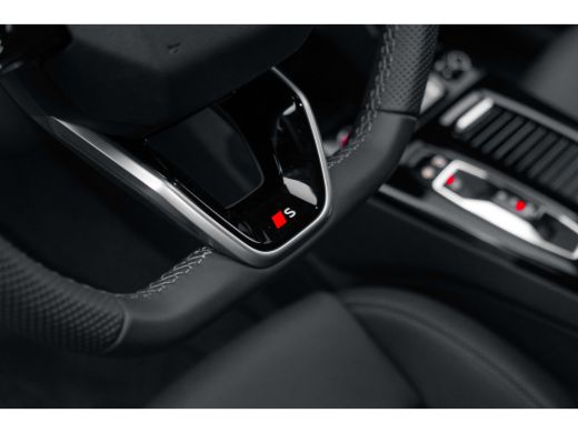 Audi A6 Avant e-tron Avant e-tron S6 | Audi smartphone interface | Audi virtual mirrors | Comfortsleutel ActivLease financial lease