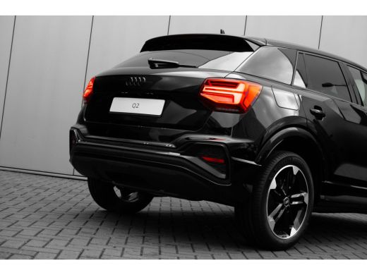 Audi Q2 S edition | Adaptive cruise control | Audi smartphone interface | Audi soundsystem ActivLease financial lease