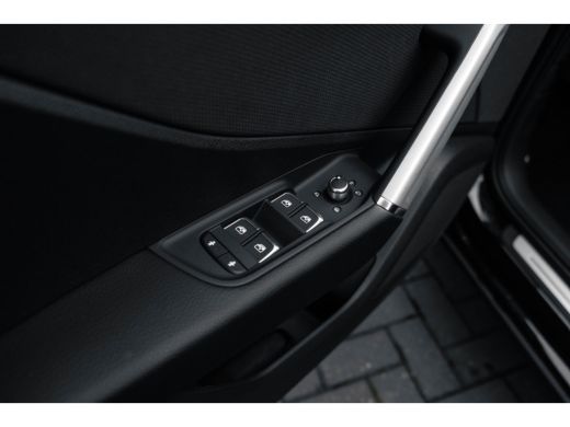 Audi Q2 S edition | Adaptive cruise control | Audi smartphone interface | Audi soundsystem ActivLease financial lease