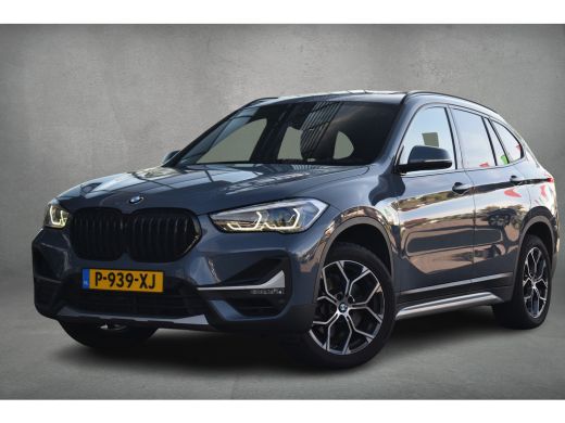 BMW X1 sDrive20i Business Edition Plus | Trekhaak | Pano | Leer | CarPlay | Stoelverw. ActivLease financial lease