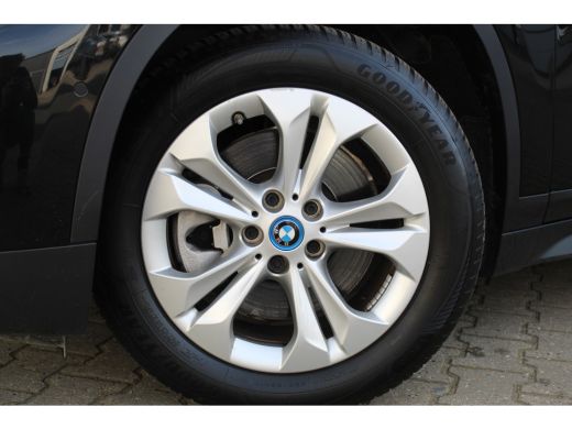 BMW X1 xDrive25e Executive | Elek. Achterklep | LED | Camera | Cruise | Navi | Climate | Elek. Achterkle... ActivLease financial lease