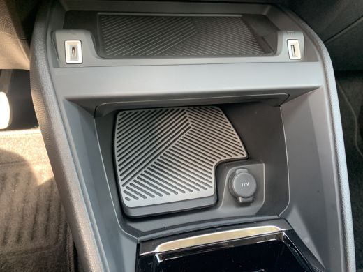 Citroën ë-C4 Feel Pack 50 kWh Airco | Camera | Cruise Control | DAB | LED | Navi | Stoel-Stuur & Voorruitverwa... ActivLease financial lease