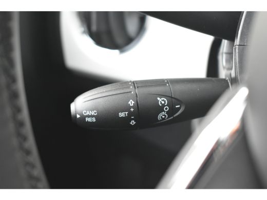 Fiat 500C 1.0 Hybrid Dolcevita Finale | Navigatie by App | Parkeersensoren | Cruise Control | Airco | Apple... ActivLease financial lease