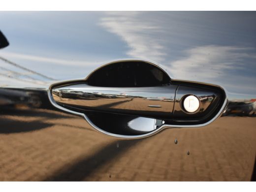 Fiat 600 1.2 Hybrid La Prima 110pk VOORRAAD-ACTIE! | Vol-Leder | Massage | Elektr. Stoelen | Elektr. Achte... ActivLease financial lease