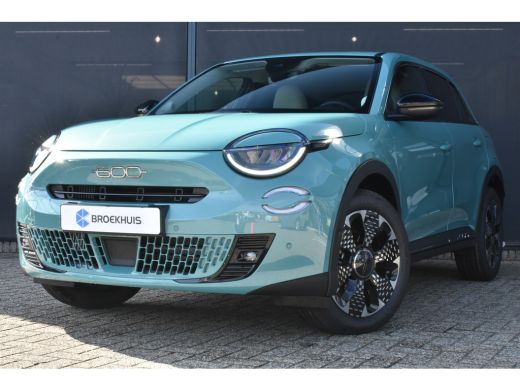Fiat 600 La Prima 1.2 Hybrid 145pk Automaat VOORRAAD-ACTIE! | Vol-Leder | Adaptive Cruise | Massage | Elek...